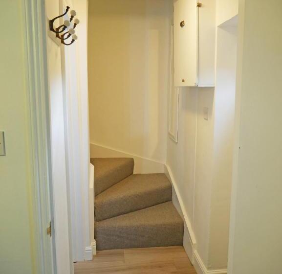 اتاق دوبلکس, Glendower Guest Apartments