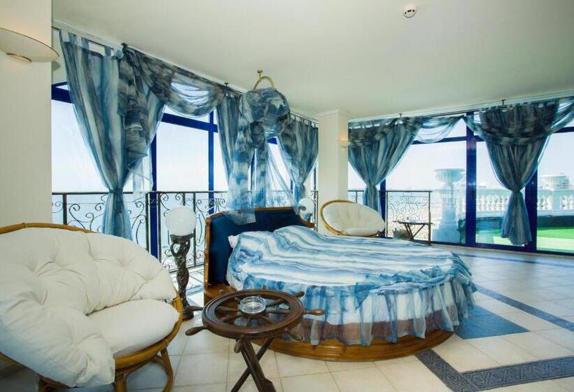 Quarto Dúplex, Chaika Beach Resort