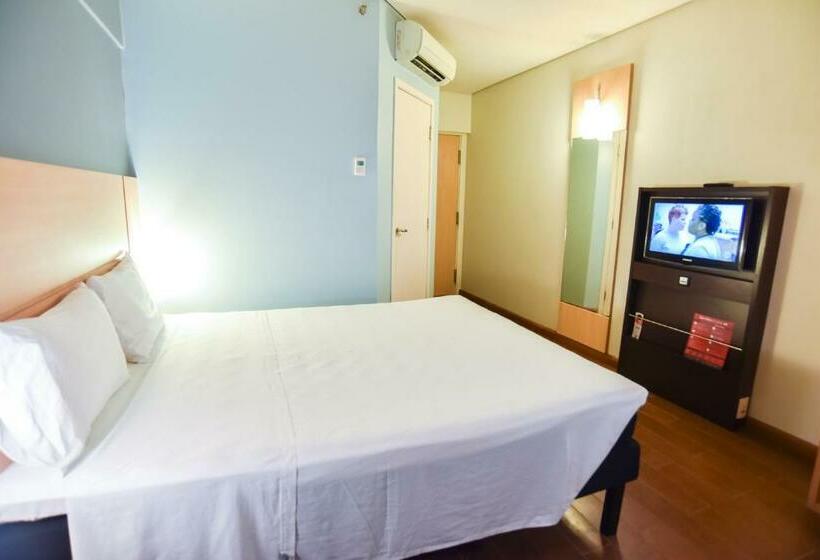 Номер Стандарт, Ibis Sao Luis