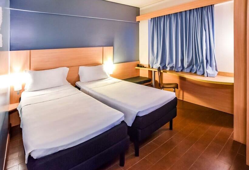 Номер Стандарт, Ibis Sao Luis