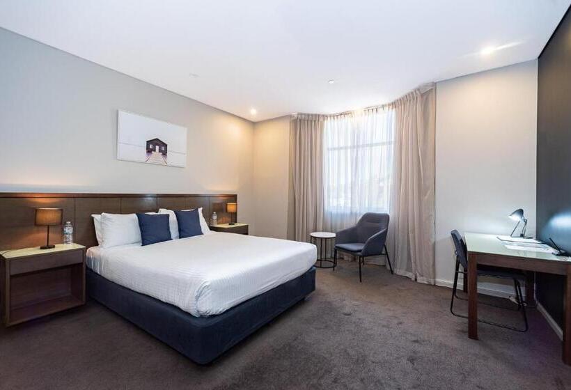 Номер Стандарт с Гидромассажем, Sfera's Park Suites & Convention Centre