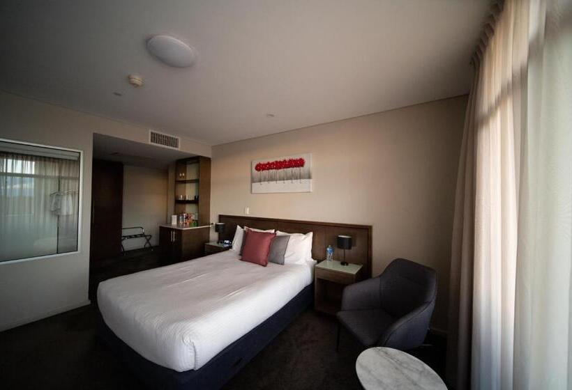 Номер Стандарт с Балконом, Sfera's Park Suites & Convention Centre