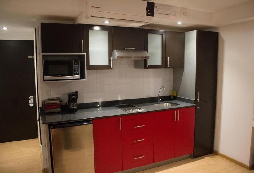 סטודיו דלוקס, My Home Suites