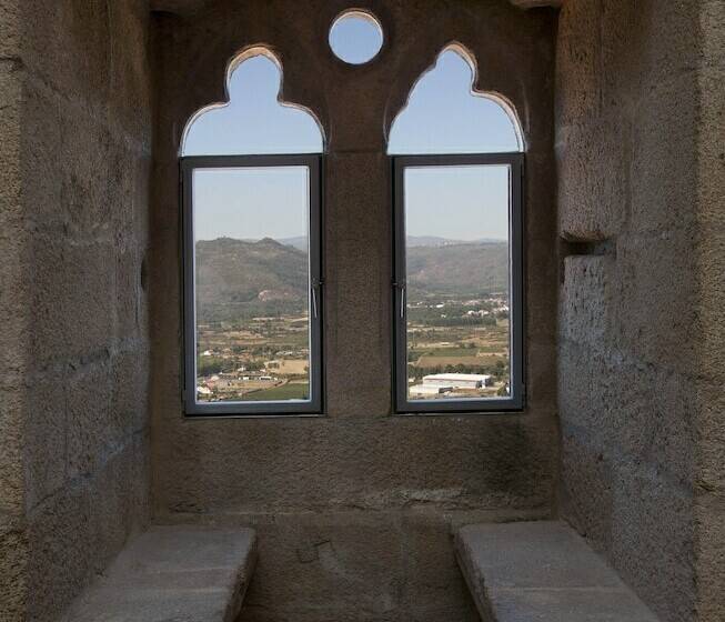 Номер Стандарт, Parador Castillo De Monterrei