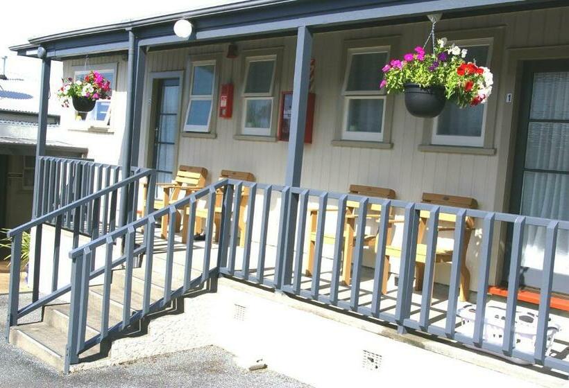 Люкс, Totara Lodge Motel