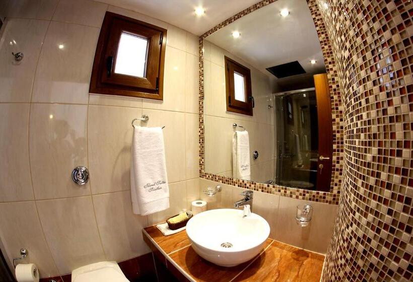 اتاق استاندارد, Skiathos Island Suites