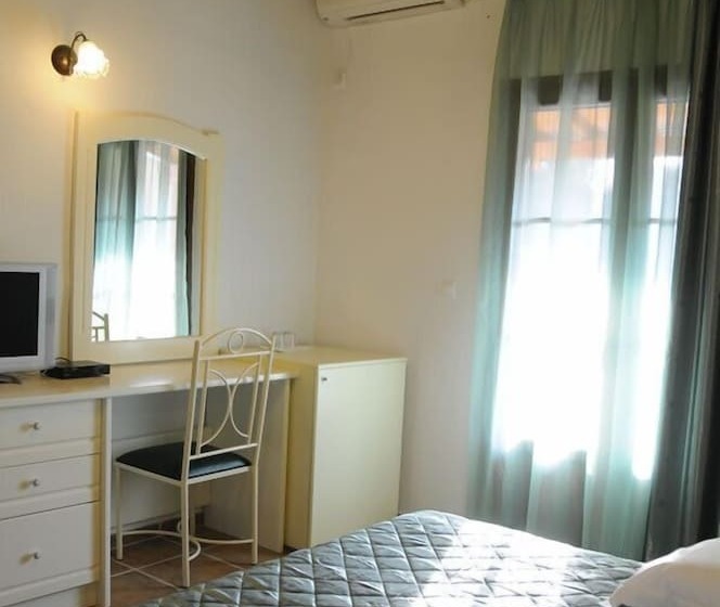 اتاق استاندارد, Skiathos Island Suites