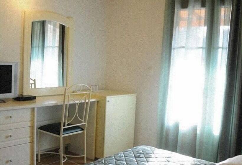اتاق استاندارد, Skiathos Island Suites