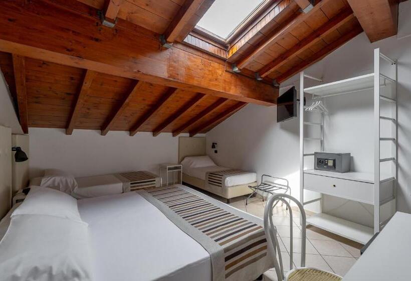 غرفة قياسية رباعية, Abbazia Bed & Breakfast