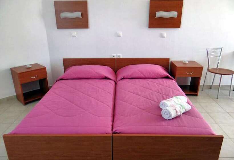 استودیوی استاندارد, Anelia Boutique Studios & Apartments