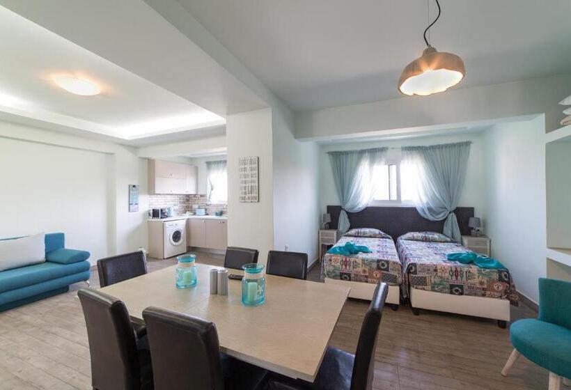 سوییت, Anelia Boutique Studios & Apartments