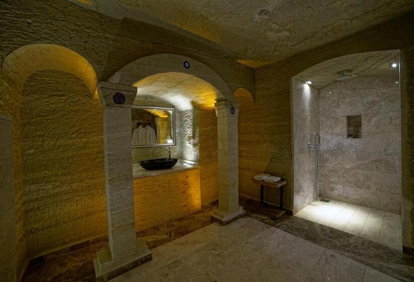 جناح, Panoramic Cave Hotel & Spa