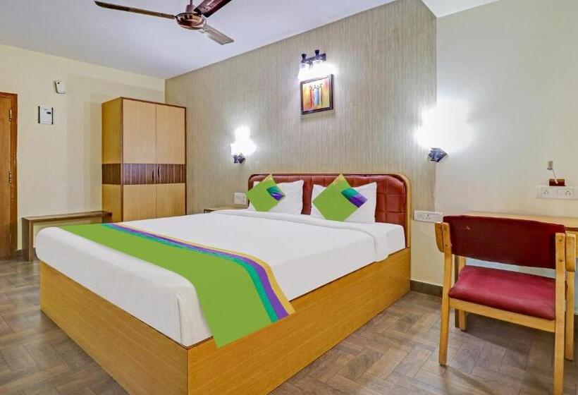 Номер Deluxe, Treebo Akshaya Mayflower Vijaya Bank Layout