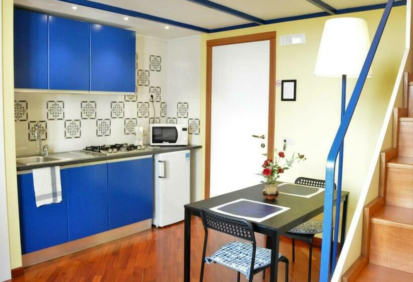 Студия Стандарт, Sorrento Guest House