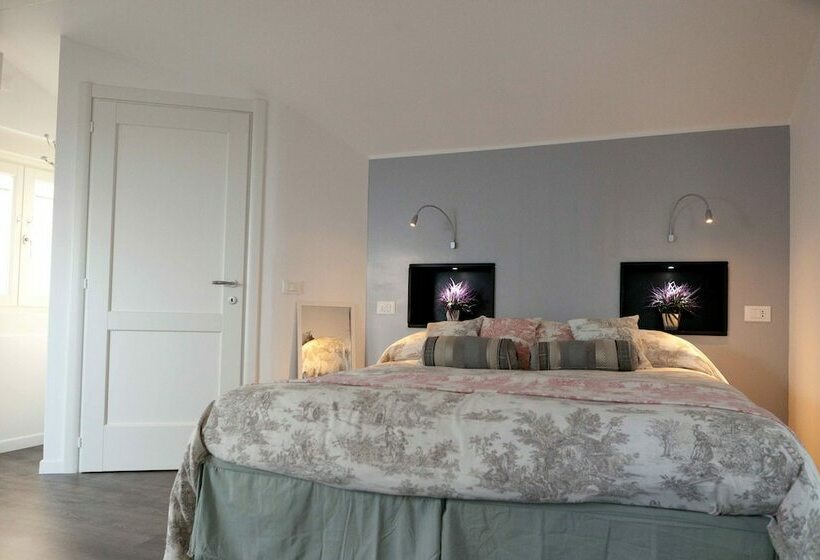 Superior Room, Il Borgo Di Genova
