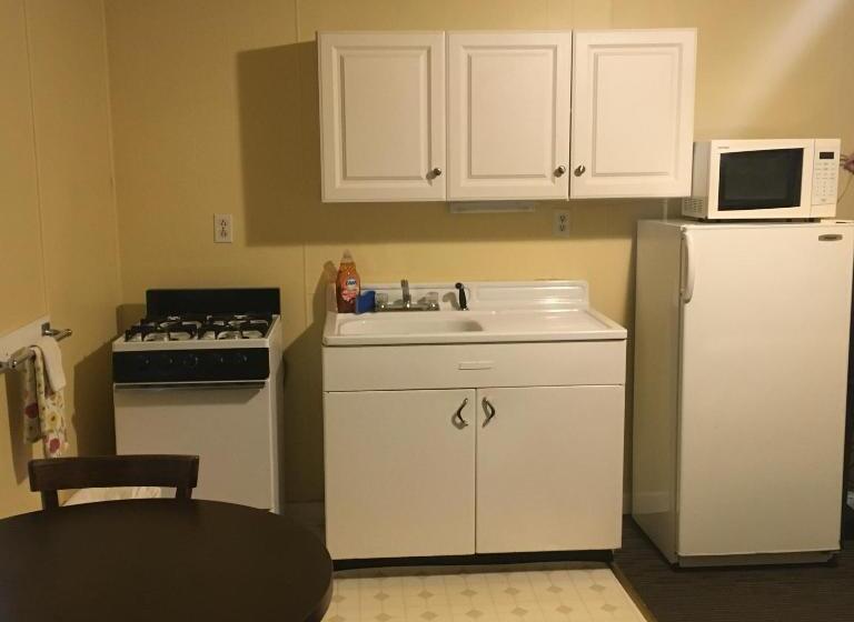 Номер Стандарт, Clarence Inn Extended Stay