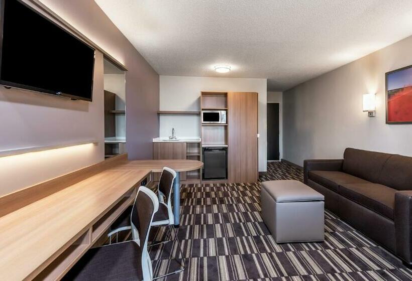 Люкс, Microtel Inn & Suites By Wyndham Beaver Falls