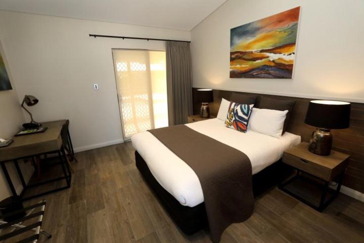 Quarto Estandar Cama King, Rose & Crown