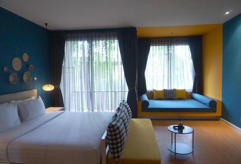 キングサイズベッドのスタンダードルーム, Signature Phuket Resort