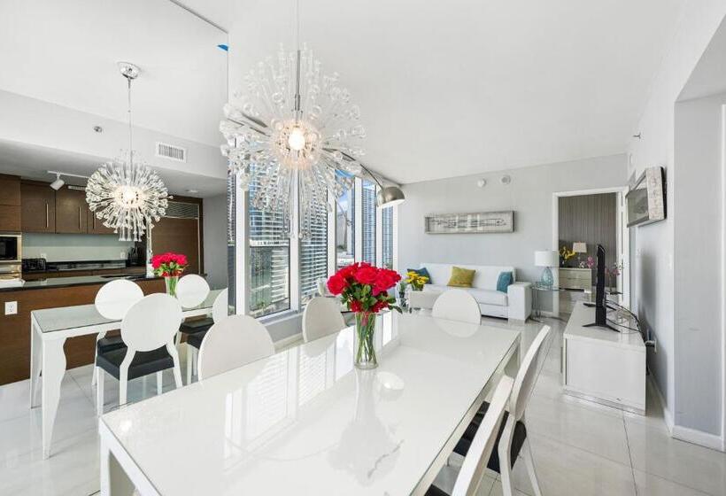 סוויטה עם מרפסת, Icon Brickell Miami Condo In Downtown 2bd 2ba