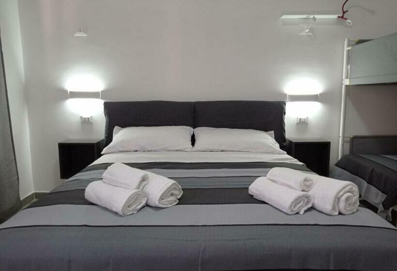 اتاق استاندارد چهار تخته, Ciccina Rooms