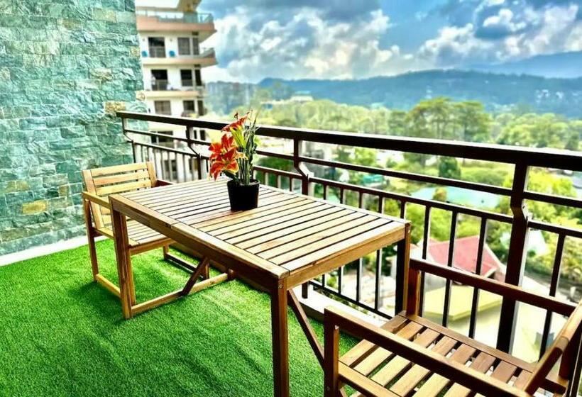 سوییت با چشم‌انداز کوه, Two Suite At Bristle Ridge   Baguio City 2br
