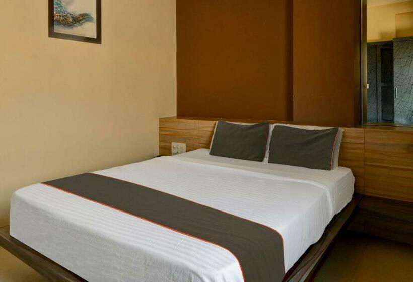 Трехместный Номер Классика, Fab Sai Shangrilla