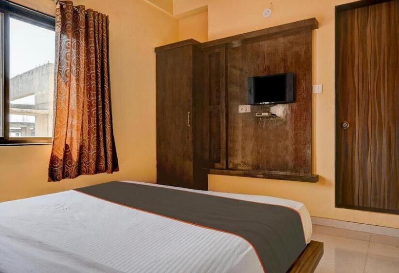 Трехместный Номер Классика, Fab Sai Shangrilla