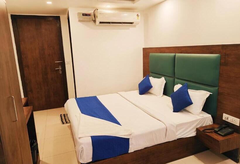 اتاق سوپریور, Krone A Family Hotel Near Igi Airport