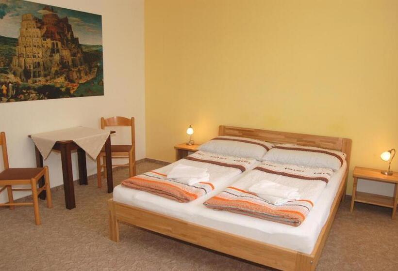 Апартаменты 1 Спальня, Apartmány Florian