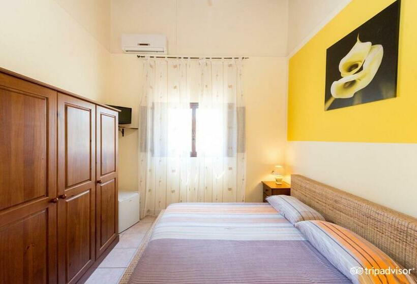 Pokój Standard Trzyosobowy, B&b Villa Pia