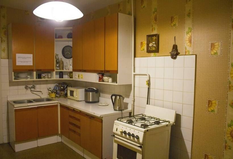 اتاق استاندارد سه نفره, Minerva Grand Hostel Cairo