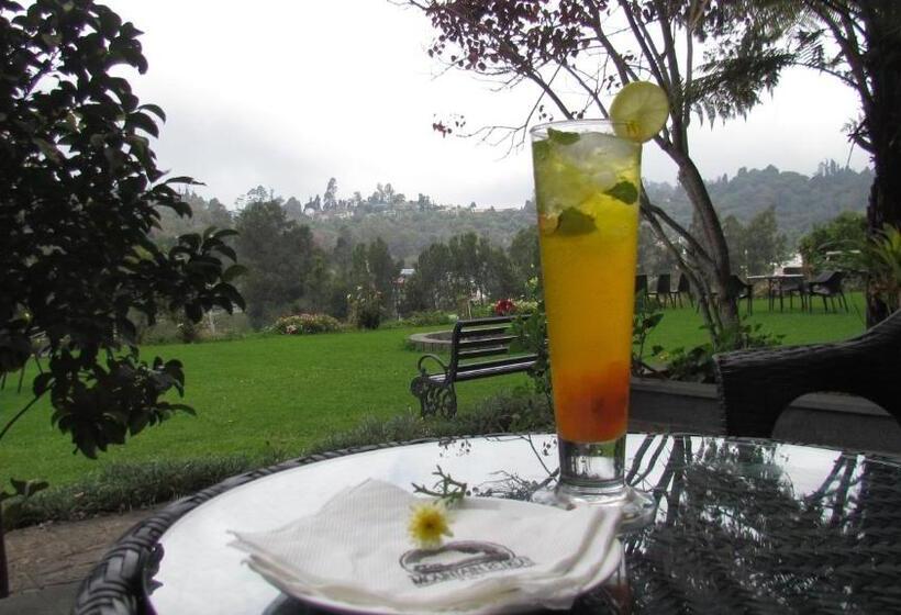 Номер Стандарт Вид на Сад, Mountain Retreat Kodai