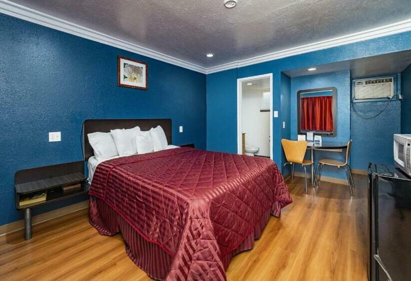 Номер Стандарт, Travelodge By Wyndham Sacramento Convention Center
