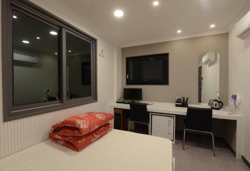 Номер Deluxe, Top Motel Busan