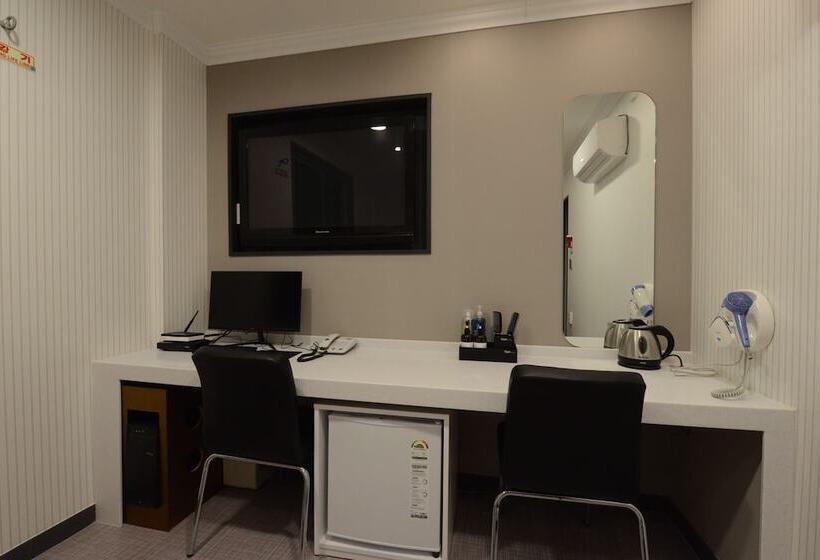 Номер Стандарт, Top Motel Busan