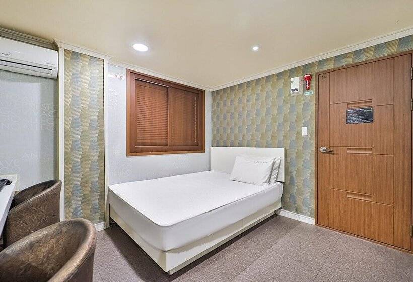 Номер Стандарт, Top Motel Busan
