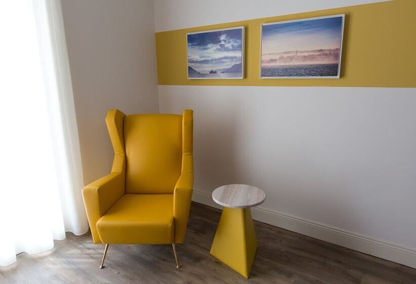 سوییت با چشم‌انداز کوه, Al Campanile   Luxury Suites & Apartments