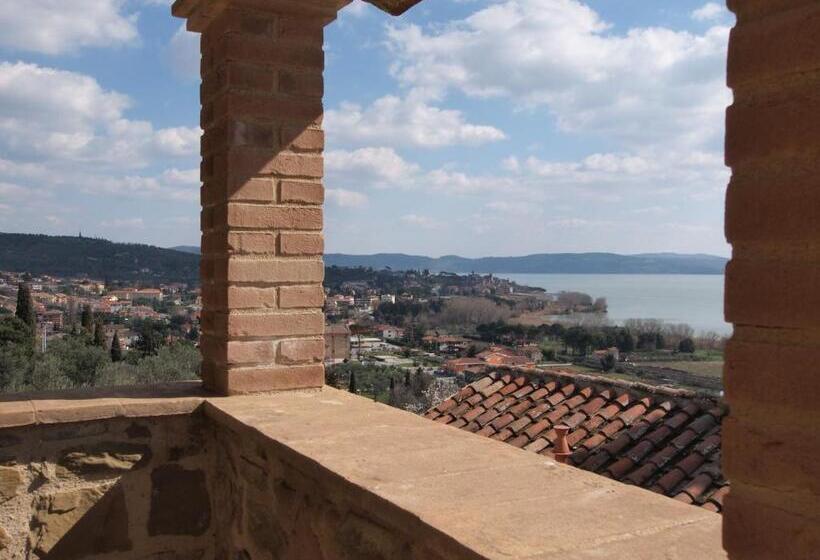 آپارتمان 1 خوابه با بالکن, Antico Casale Tiravento
