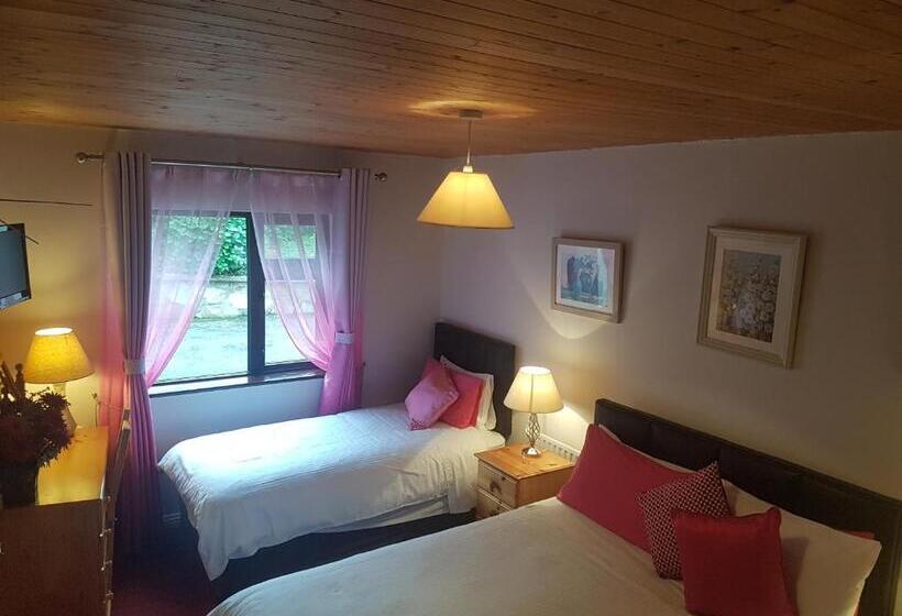 스탠다드 트리플 룸, Ben Breen House B&b