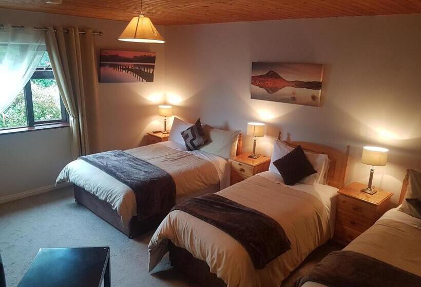 패밀리 룸, Ben Breen House B&b