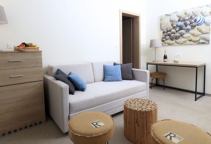 스탠다드 스튜디오 측면 바다 전망, Labranda Senses Resort