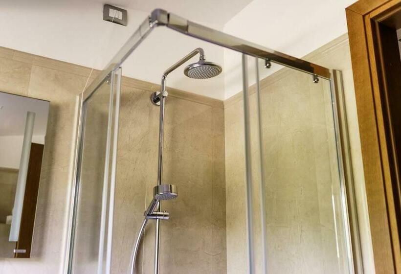 اتاق استاندارد, Aqua Montis Resort & Spa