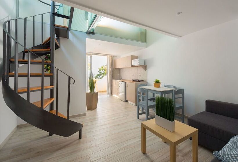 , Pefkos View Suites & Maisonette