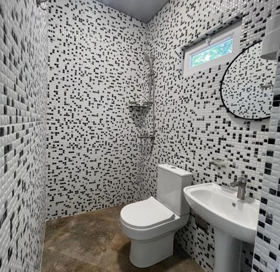 اتاق استاندارد, White Villas In Batumi