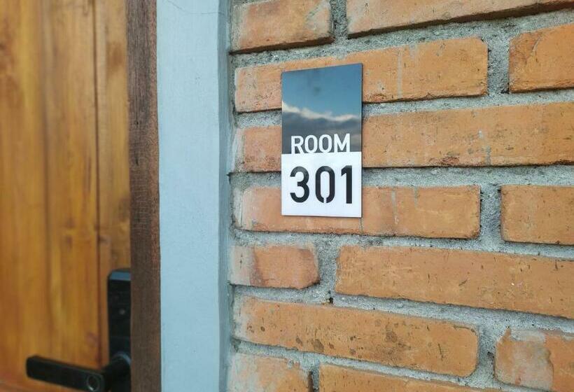 Номер Стандарт Вид на Горы, Nobody Inn Bali At Arya Guest House