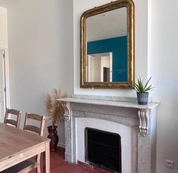 Апартаменты 1 Спальня с Балконом, Abri Du Vent, Chambres Et Appartements