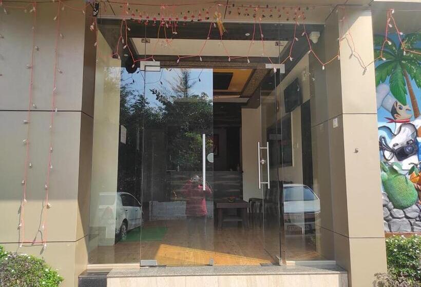 豪华房间, Deepak Executive, Ganpatipule