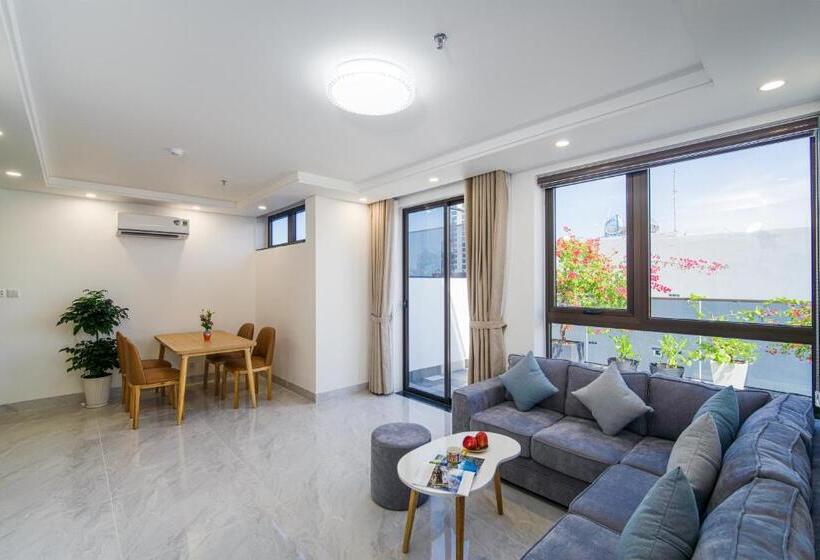 1 Bedroom Penthouse Apartment, Hsuites Riverside Hotel And Apartment