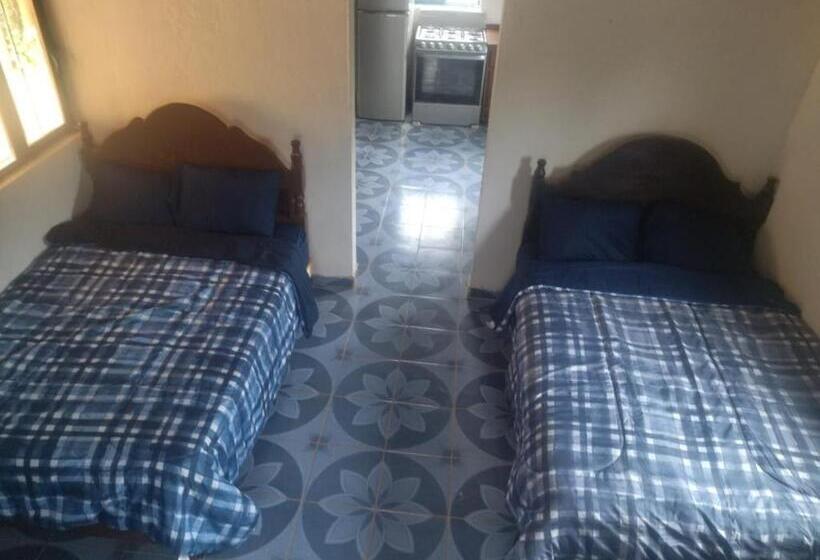 Quarto Estandar, Casa Del Bosque 2